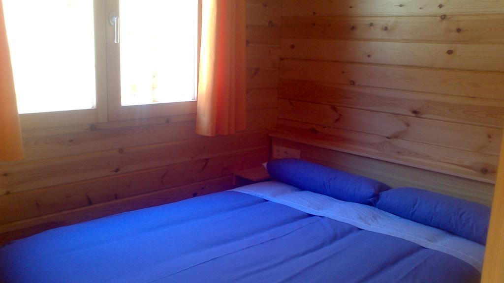 Camping Era Yerla D'Arties Phòng bức ảnh